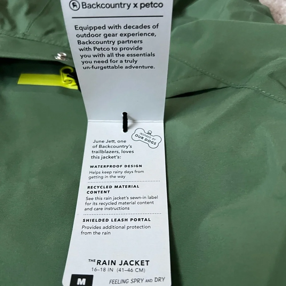 Backcountry X Petco Dog Rain Jacket - Picture 5 of 6